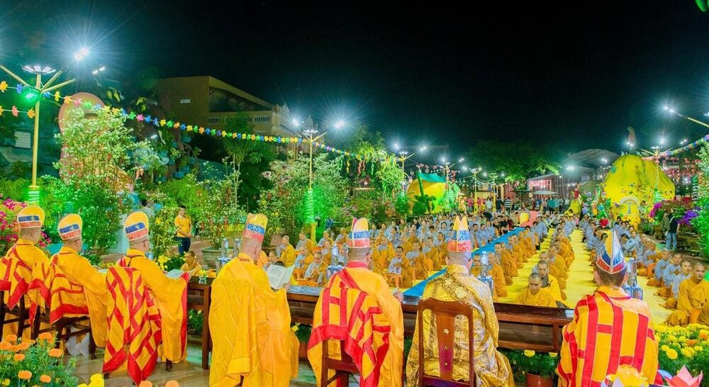 Pháp hội Dược Sư cầu an đầu năm tại chùa Giác Hoa (Nguồn: Phật Giáo Bạc Liêu)